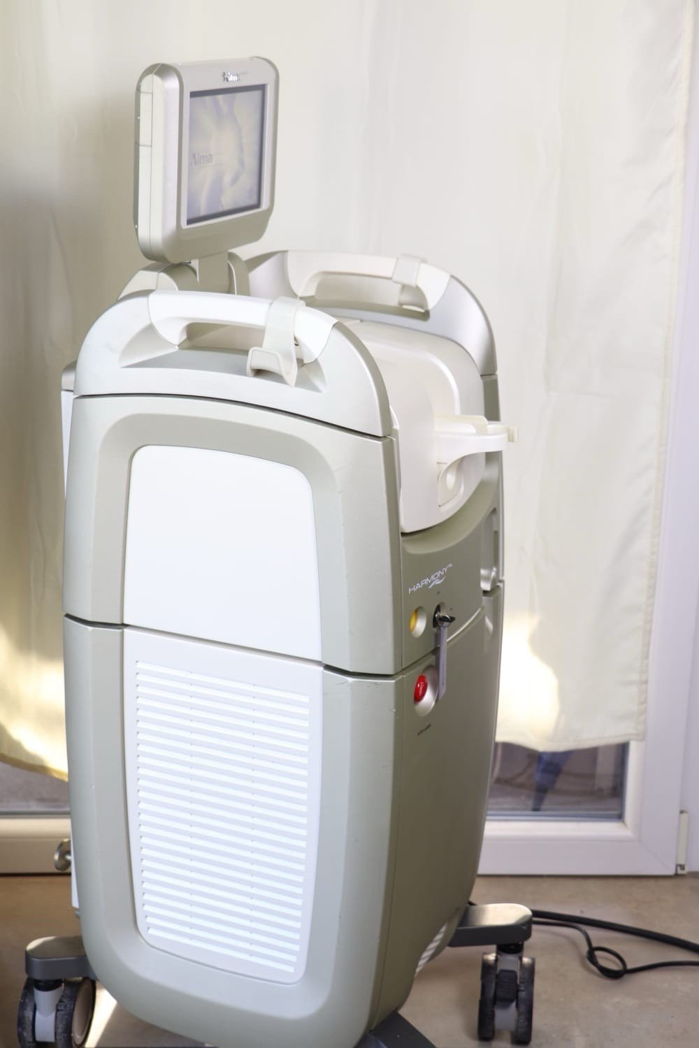 Alma Lasers Harmony XL – laser pour médecine esthétique traitements esthétiques - Image 13